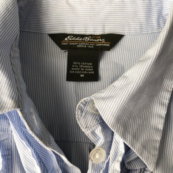 Eddie Bauer button down size medium. - Picture 3 of 3